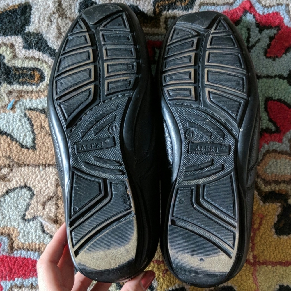 Alert Complete Man Dress Shoes size 8 (41) - Picture 5 of 7
